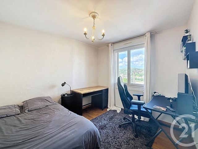 Appartement F4 &agrave; vendre - 4 pi&egrave;ces - 83,27 m2 - Le Puy En Velay - 43 - AUVERGNE