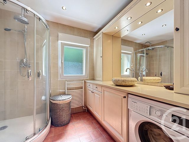 Appartement F4 &agrave; vendre - 4 pi&egrave;ces - 83,27 m2 - Le Puy En Velay - 43 - AUVERGNE