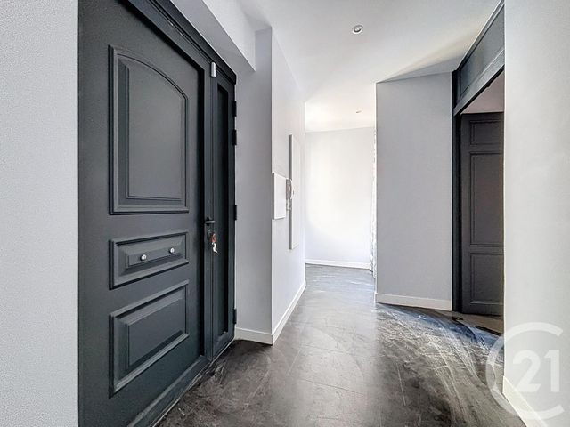 Appartement T5 à vendre - 4 pièces - 182,82 m2 - Le Puy En Velay - 43 - AUVERGNE