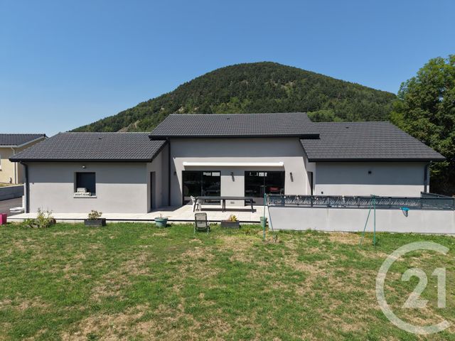 Maison &agrave; vendre - 5 pi&egrave;ces - 135 m2 - St Hostien - 43 - AUVERGNE