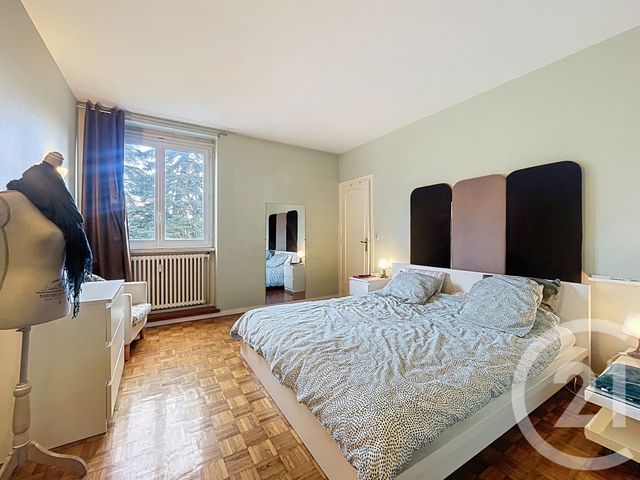 Appartement F4 à vendre - 5 pièces - 107,40 m2 - Vals Pres Le Puy - 43 - AUVERGNE