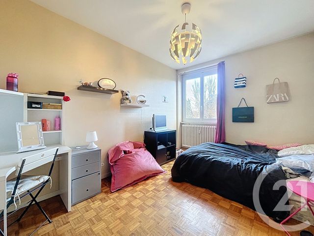 Appartement F4 à vendre - 5 pièces - 107,40 m2 - Vals Pres Le Puy - 43 - AUVERGNE