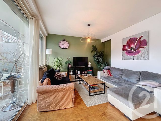 Appartement F4 à vendre - 5 pièces - 107,40 m2 - Vals Pres Le Puy - 43 - AUVERGNE