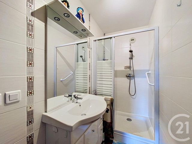 Appartement T4 &agrave; vendre - 4 pi&egrave;ces - 85,54 m2 - Brives Charensac - 43 - AUVERGNE