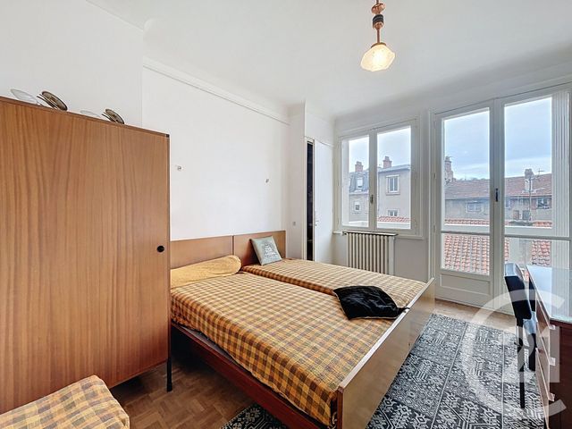 Appartement F5 &agrave; vendre - 6 pi&egrave;ces - 106,60 m2 - Le Puy En Velay - 43 - AUVERGNE