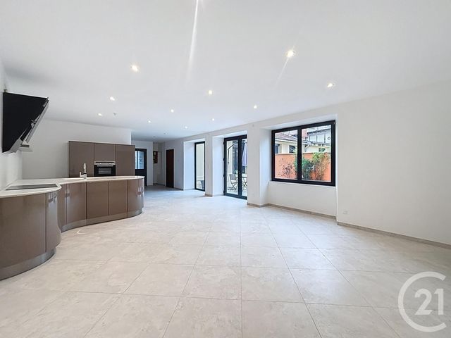 Appartement T3 à vendre - 3 pièces - 105,33 m2 - Le Puy En Velay - 43 - AUVERGNE