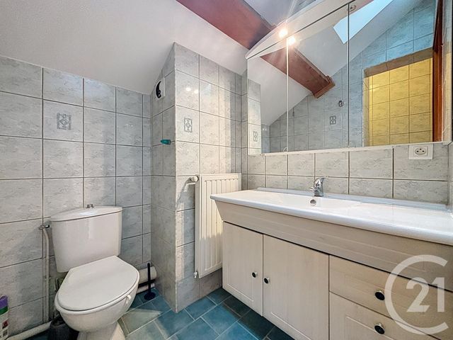 Appartement T5 &agrave; vendre - 4 pi&egrave;ces - 113,36 m2 - Le Puy En Velay - 43 - AUVERGNE