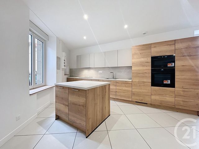 Appartement F6 à vendre - 6 pièces - 117 m2 - Le Puy En Velay - 43 - AUVERGNE