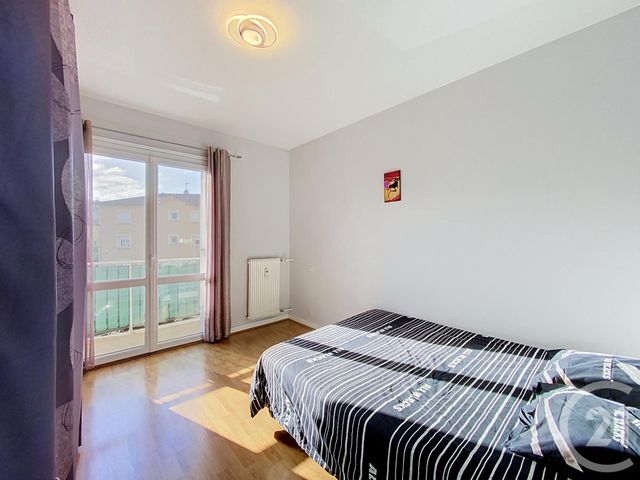 Appartement T3 &agrave; vendre - 5 pi&egrave;ces - 80,10 m2 - Le Puy En Velay - 43 - AUVERGNE