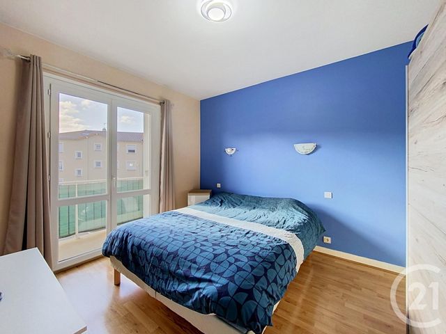 Appartement T3 &agrave; vendre - 5 pi&egrave;ces - 80,10 m2 - Le Puy En Velay - 43 - AUVERGNE