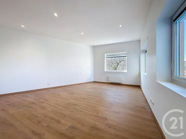 Appartement T3 &agrave; vendre - 3 pi&egrave;ces - 82,60 m2 - Le Puy En Velay - 43 - AUVERGNE