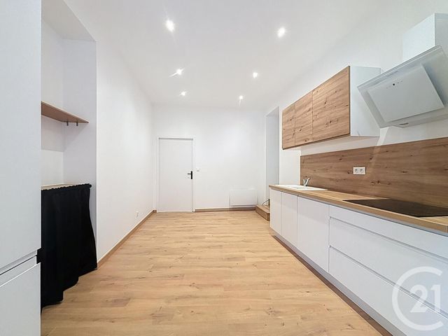 Appartement T3 &agrave; vendre - 3 pi&egrave;ces - 82,60 m2 - Le Puy En Velay - 43 - AUVERGNE