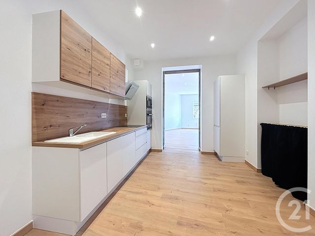 Appartement T3 &agrave; vendre - 3 pi&egrave;ces - 82,60 m2 - Le Puy En Velay - 43 - AUVERGNE