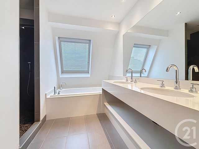 Appartement &agrave; vendre - 6 pi&egrave;ces - 174,62 m2 - Le Puy En Velay - 43 - AUVERGNE