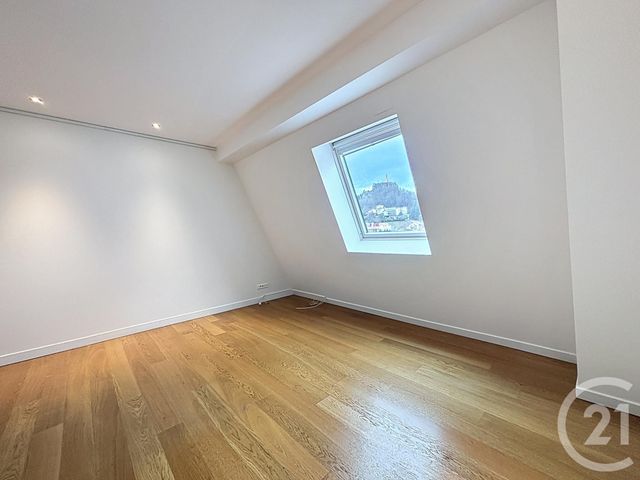 Appartement &agrave; vendre - 6 pi&egrave;ces - 174,62 m2 - Le Puy En Velay - 43 - AUVERGNE