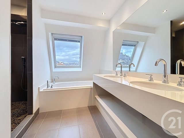 Appartement &agrave; vendre - 6 pi&egrave;ces - 174,62 m2 - Le Puy En Velay - 43 - AUVERGNE