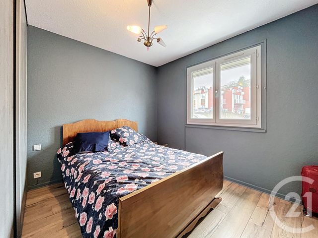 Appartement F3 bis &agrave; vendre - 4 pi&egrave;ces - 82,49 m2 - Vals Pres Le Puy - 43 - AUVERGNE