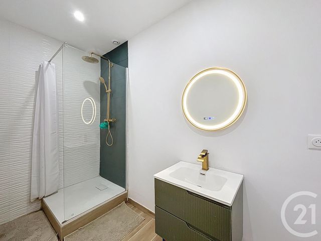 Appartement F3 &agrave; vendre - 3 pi&egrave;ces - 102,43 m2 - Le Puy En Velay - 43 - AUVERGNE