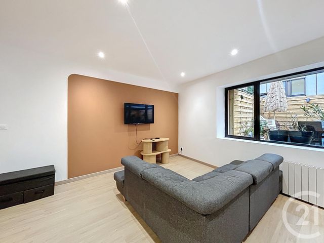 Appartement F3 &agrave; vendre - 3 pi&egrave;ces - 102,43 m2 - Le Puy En Velay - 43 - AUVERGNE