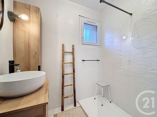 Appartement F2 &agrave; vendre - 2 pi&egrave;ces - 53,97 m2 - Vals Pres Le Puy - 43 - AUVERGNE