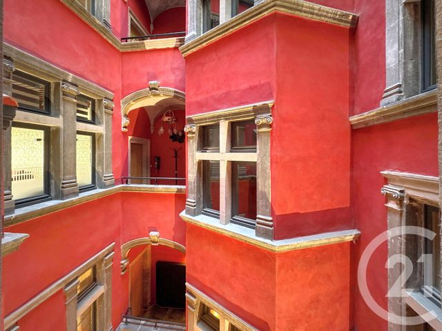 Appartement T2 &agrave; vendre - 3 pi&egrave;ces - 87,56 m2 - Le Puy En Velay - 43 - AUVERGNE