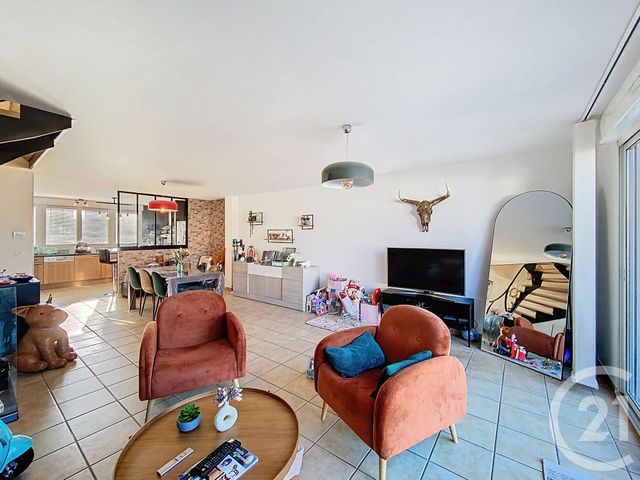 Appartement T4 &agrave; vendre - 4 pi&egrave;ces - 105,45 m2 - Brives Charensac - 43 - AUVERGNE