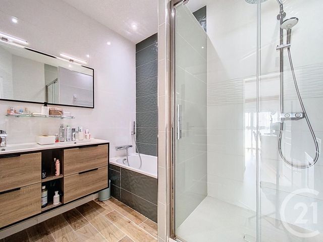 Appartement T4 &agrave; vendre - 4 pi&egrave;ces - 105,45 m2 - Brives Charensac - 43 - AUVERGNE