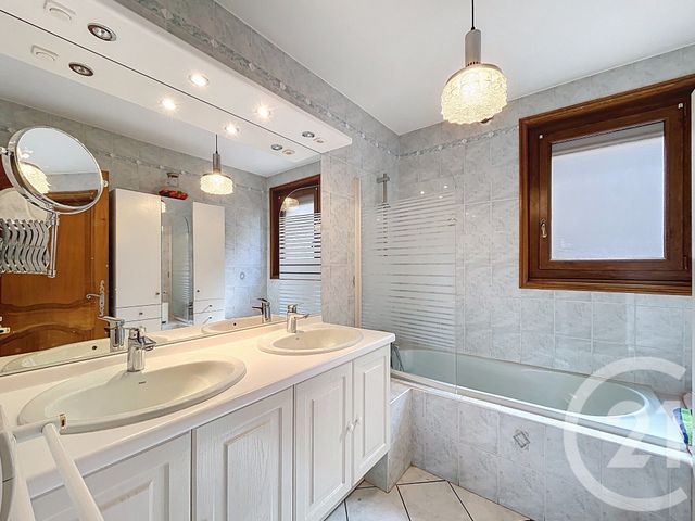 Appartement F4 &agrave; vendre - 4 pi&egrave;ces - 136,09 m2 - Espaly St Marcel - 43 - AUVERGNE