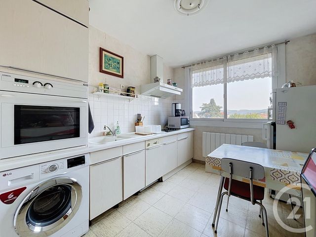 Appartement F3 &agrave; vendre - 4 pi&egrave;ces - 80,07 m2 - Le Puy En Velay - 43 - AUVERGNE