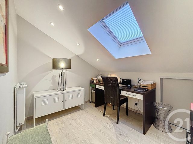 Appartement T3 &agrave; vendre - 4 pi&egrave;ces - 87,11 m2 - Vals Pres Le Puy - 43 - AUVERGNE