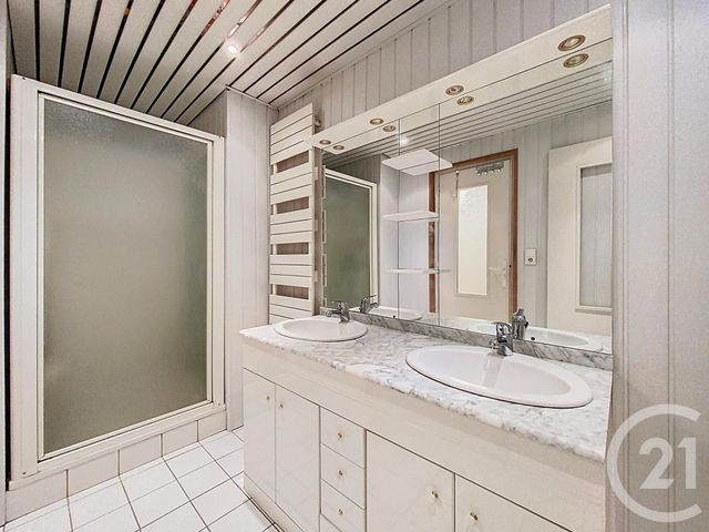 Appartement F2 bis &agrave; vendre - 3 pi&egrave;ces - 60,53 m2 - Le Puy En Velay - 43 - AUVERGNE