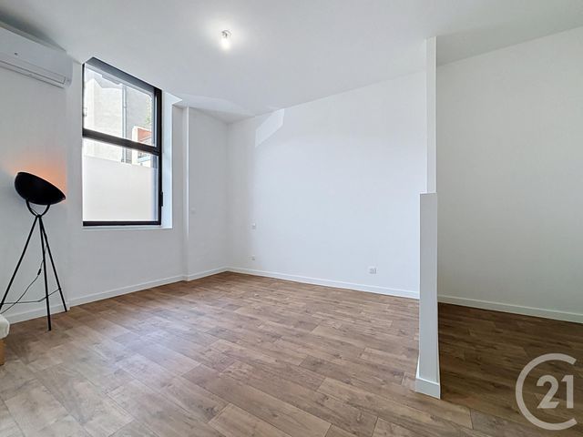 Appartement F3 &agrave; vendre - 3 pi&egrave;ces - 99,40 m2 - Le Puy En Velay - 43 - AUVERGNE