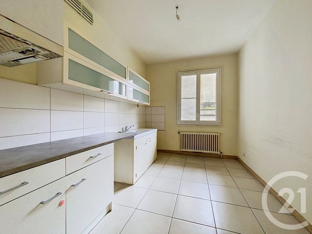 Appartement &agrave; vendre - 4 pi&egrave;ces - 107 m2 - Le Puy En Velay - 43 - AUVERGNE