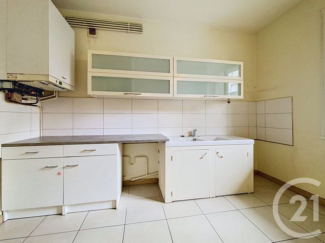 Appartement &agrave; vendre - 4 pi&egrave;ces - 107 m2 - Le Puy En Velay - 43 - AUVERGNE