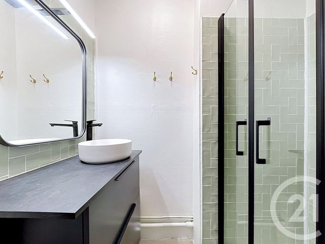 Appartement F4 &agrave; vendre - 4 pi&egrave;ces - 114,08 m2 - Le Puy En Velay - 43 - AUVERGNE