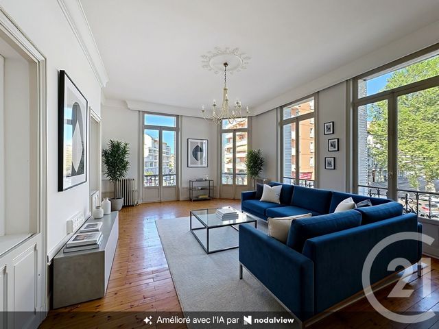 Appartement &agrave; vendre - 6 pi&egrave;ces - 234,66 m2 - Le Puy En Velay - 43 - AUVERGNE