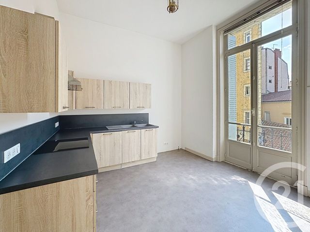 Appartement &agrave; vendre - 6 pi&egrave;ces - 234,66 m2 - Le Puy En Velay - 43 - AUVERGNE