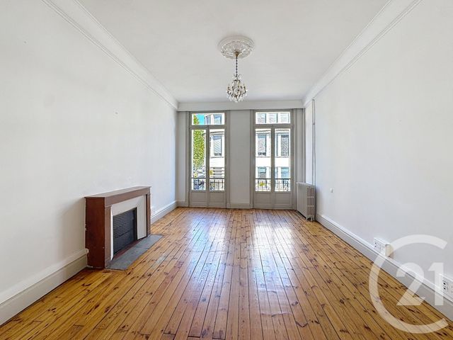 Appartement &agrave; vendre - 6 pi&egrave;ces - 234,66 m2 - Le Puy En Velay - 43 - AUVERGNE