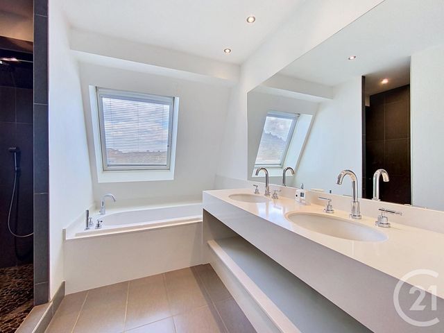 Appartement &agrave; vendre - 6 pi&egrave;ces - 174,62 m2 - Le Puy En Velay - 43 - AUVERGNE