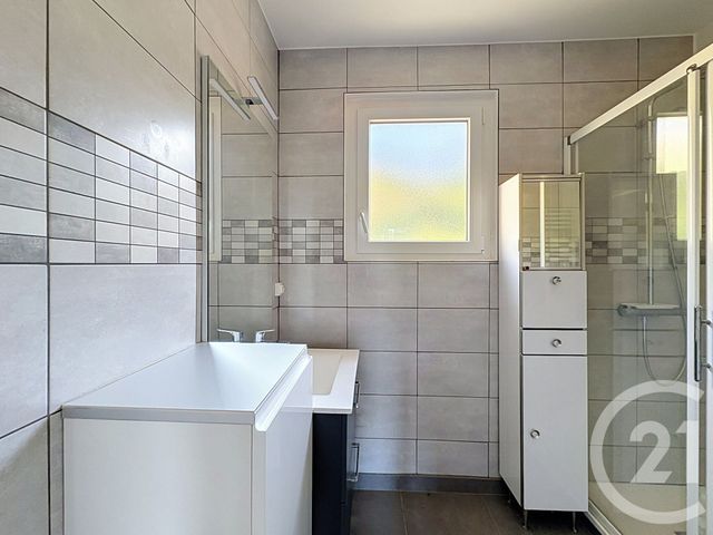 Appartement F4 &agrave; vendre - 4 pi&egrave;ces - 67,93 m2 - Aiguilhe - 43 - AUVERGNE