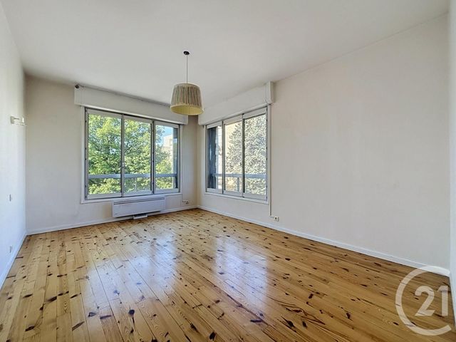 Appartement F4 &agrave; vendre - 5 pi&egrave;ces - 106 m2 - Le Puy En Velay - 43 - AUVERGNE
