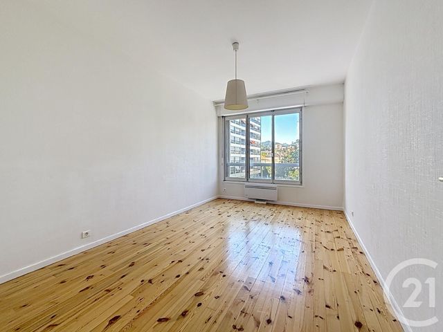 Appartement F4 &agrave; vendre - 5 pi&egrave;ces - 106 m2 - Le Puy En Velay - 43 - AUVERGNE