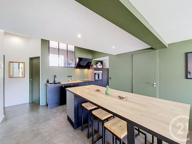 Appartement T3 &agrave; vendre - 4 pi&egrave;ces - 61,42 m2 - Le Puy En Velay - 43 - AUVERGNE