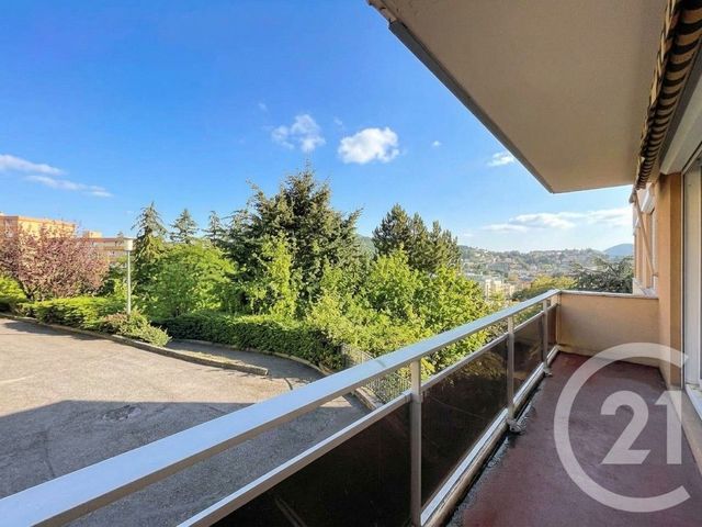 Appartement F3 &agrave; vendre - 3 pi&egrave;ces - 80 m2 - Le Puy En Velay - 43 - AUVERGNE