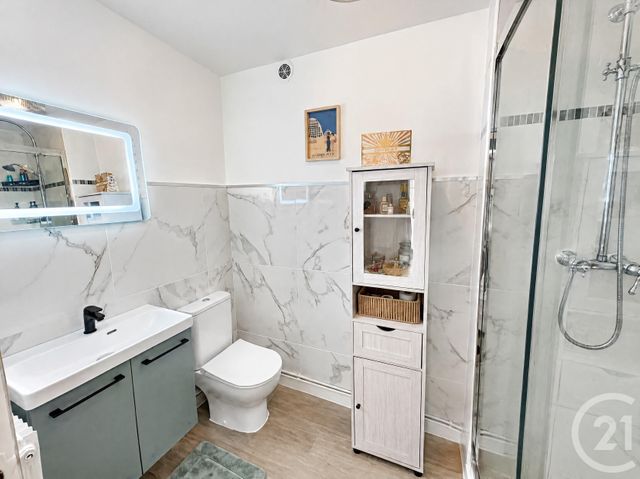 Appartement F3 &agrave; vendre - 4 pi&egrave;ces - 68,42 m2 - Le Puy En Velay - 43 - AUVERGNE