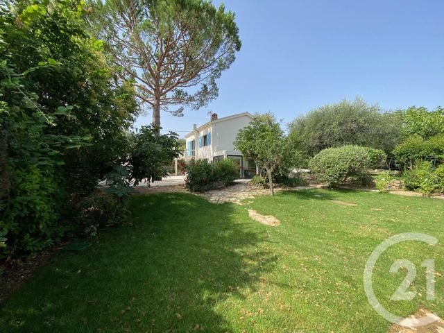 Maison à vendre - 7 pièces - 168 m2 - Le Rouret - 06 - PROVENCE-ALPES-COTE-D-AZUR