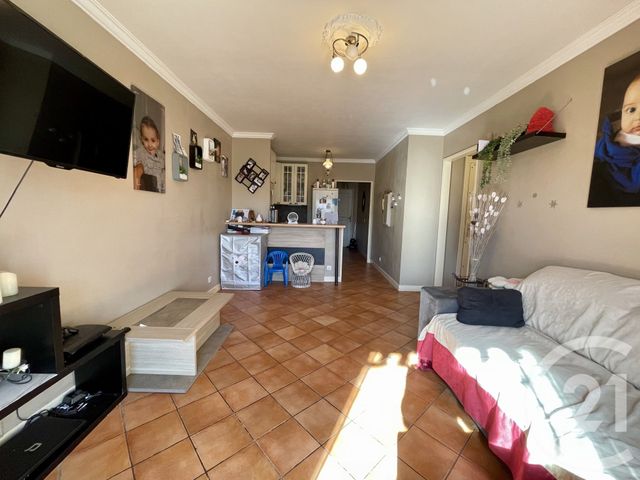 Appartement F3 à vendre - 3 pièces - 55 m2 - Le Bar Sur Loup - 06 - PROVENCE-ALPES-COTE-D-AZUR