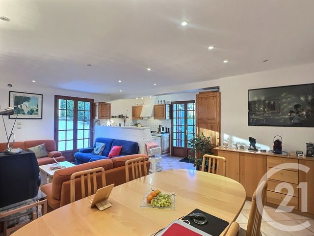 Maison à vendre - 6 pièces - 194 m2 - Le Rouret - 06 - PROVENCE-ALPES-COTE-D-AZUR