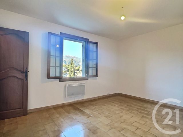 Maison à vendre - 6 pièces - 194 m2 - Le Rouret - 06 - PROVENCE-ALPES-COTE-D-AZUR