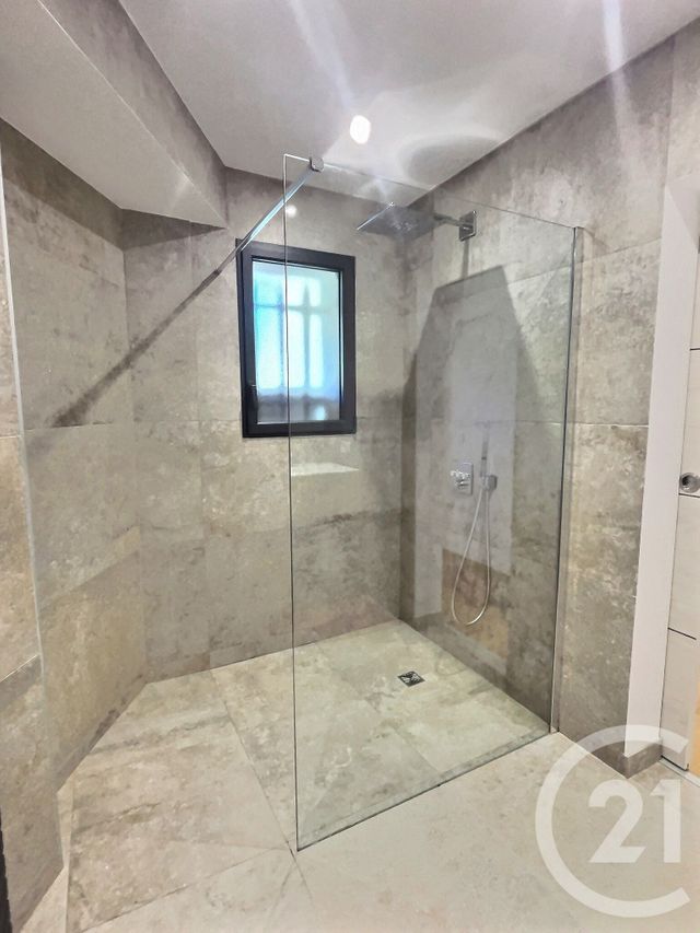 Maison &agrave; vendre - 5 pi&egrave;ces - 170 m2 - Chateauneuf Grasse - 06 - PROVENCE-ALPES-COTE-D-AZUR